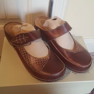 Brown leather wedge clogs